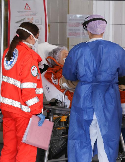 Si allunga l’elenco dei morti di Covid Cinque persone uccise ieri dal virus 