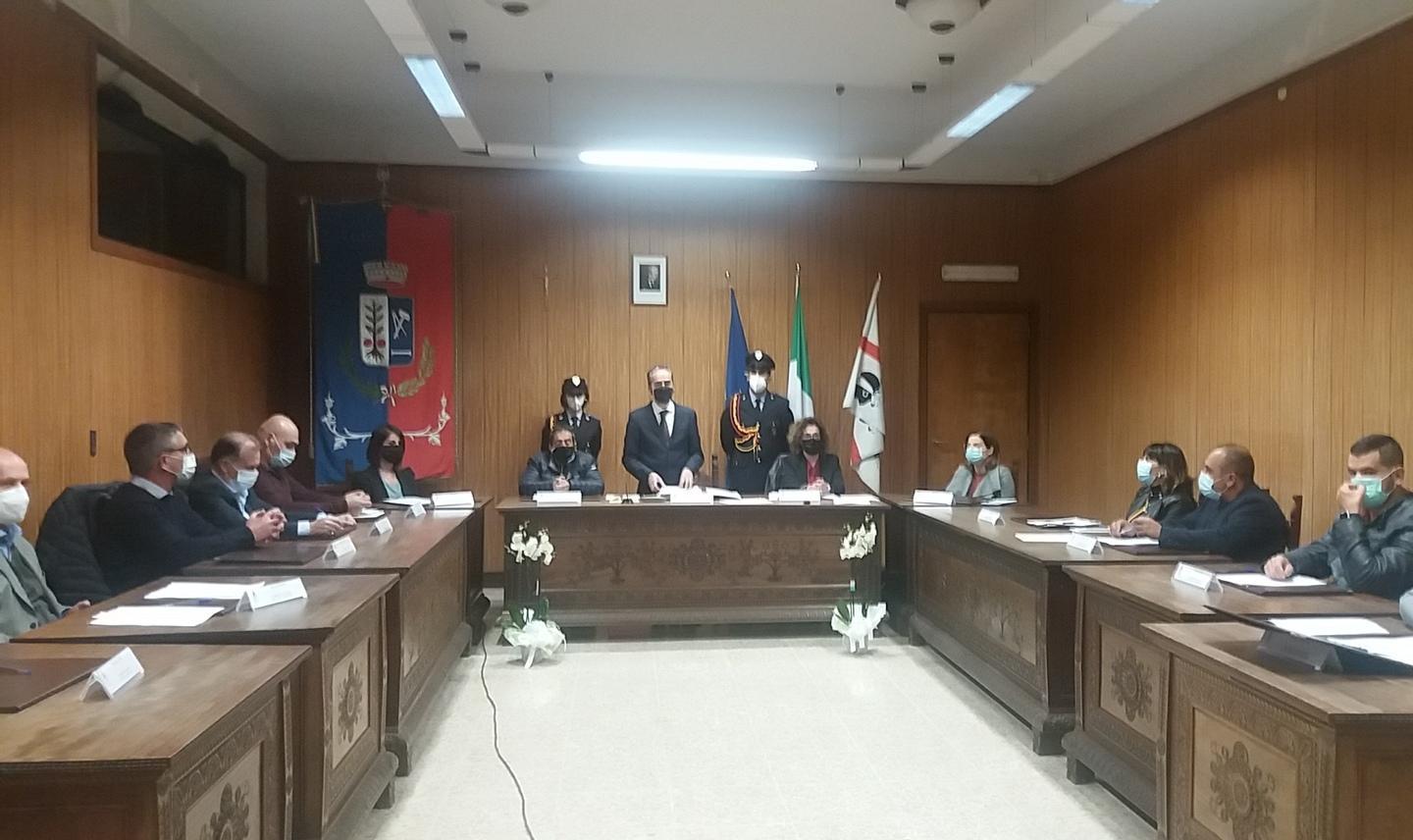 Ghilarza, il sindaco Licheri sceglie di giurare anche in limba