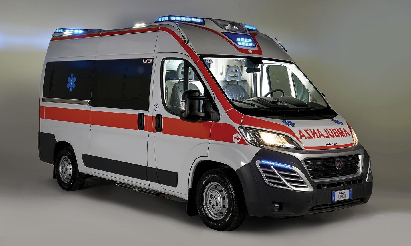 Nuova ambulanza, la paga il Comune