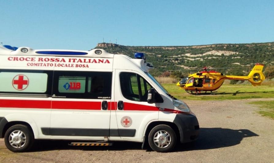 Bosa, incidente sulla provinciale per Magomadas: 80enne ferito