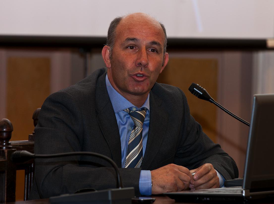 Il record di Sarria: rieletto presidente per la sesta volta