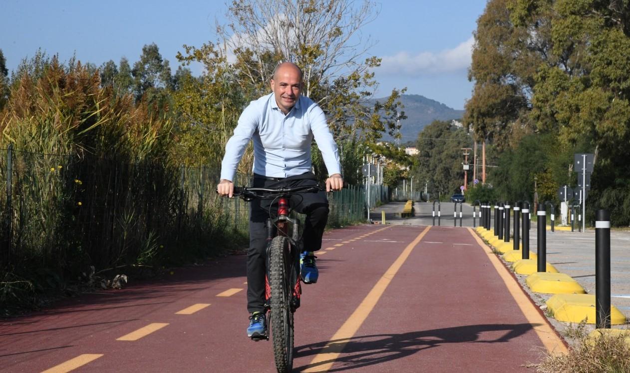Tola, 15 anni da sindaco inseguendo il verde 