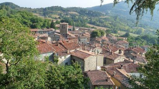 Campo da tennis da recuperare per scuole e disabili