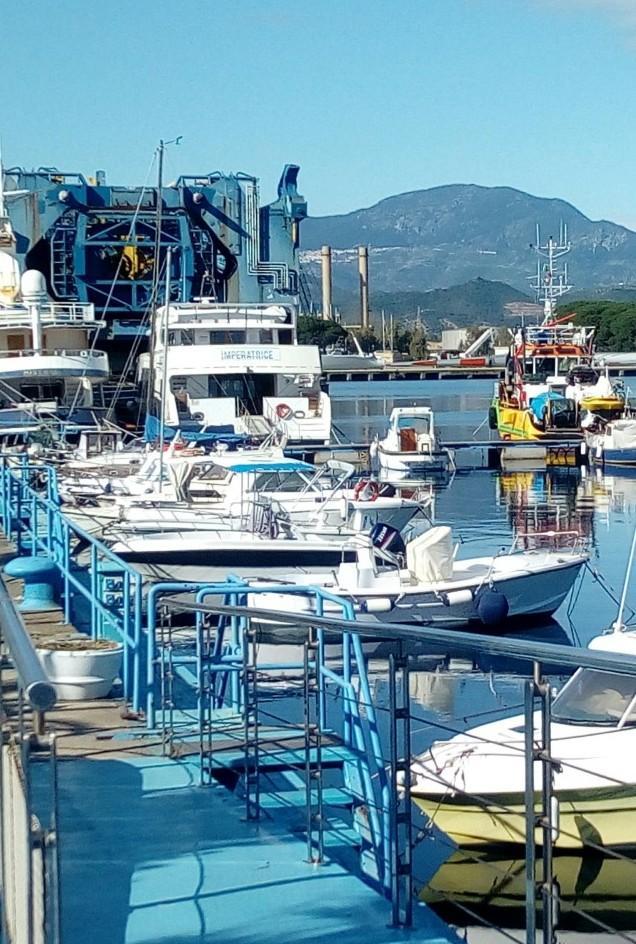 Protestano i marittimi ancora senza pensione
