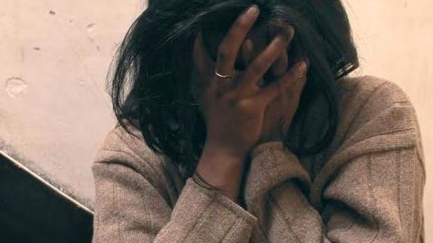 Ragazza di Ostellato si trova nuda sui social, vittima di uno sconosciuto