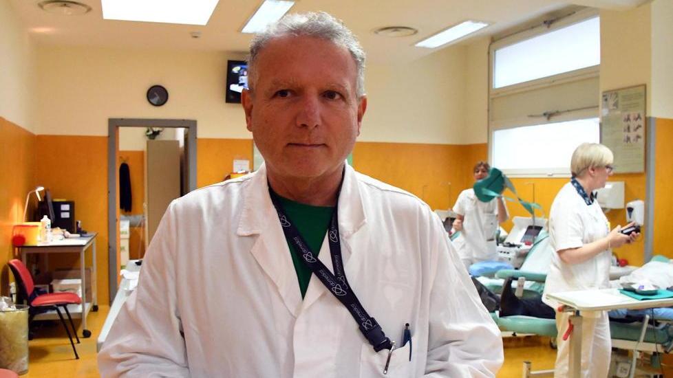 Sos dai sanitari, stanno finendo le scorte di plasma iperimmune dei guariti