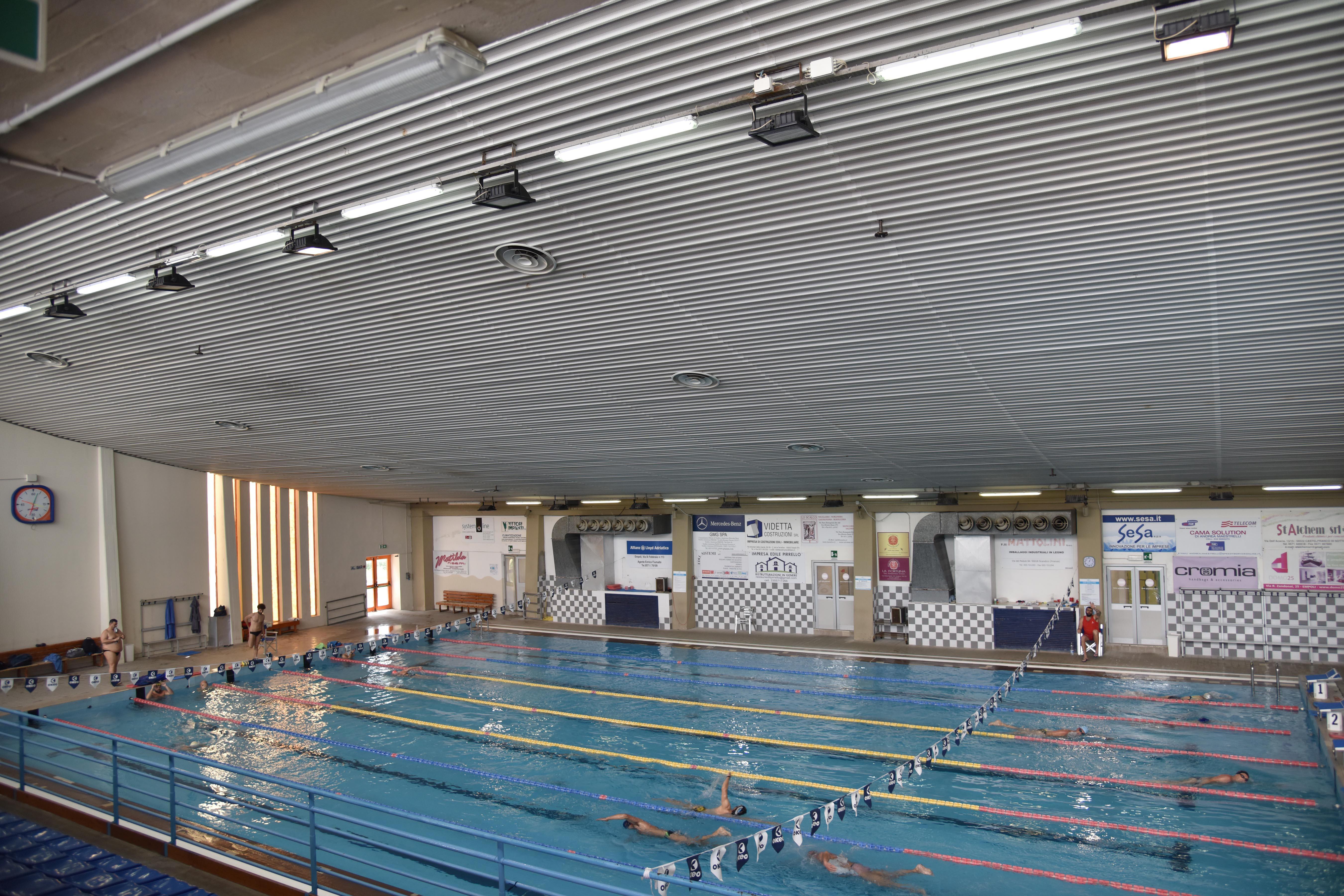 La piscina comunale di viale delle Olimpiadi di Empoli