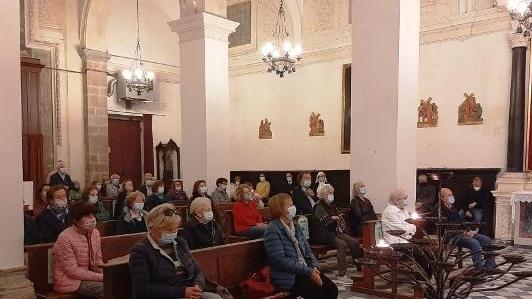 A messa sì, ma con l’autocertificazione