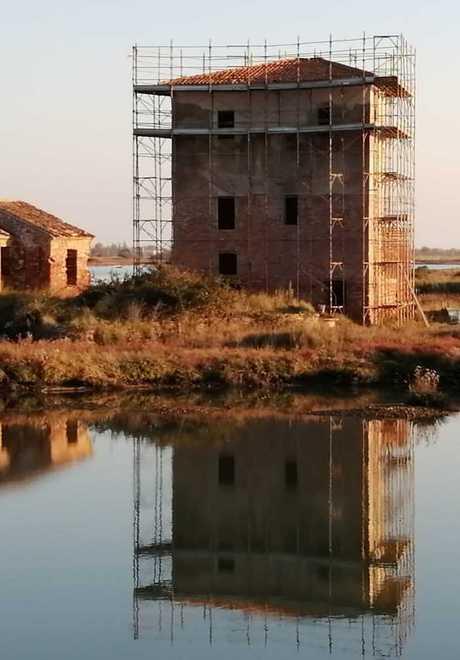 L’antica Torre Rossa torna a splendere Hanno preso il via i lavori di recupero 