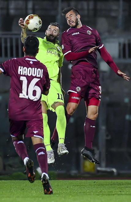 Non sempre al Livorno riescono i miracoli: Agazzi out, va ko anche Parisi e con la Carrarese è la fine 