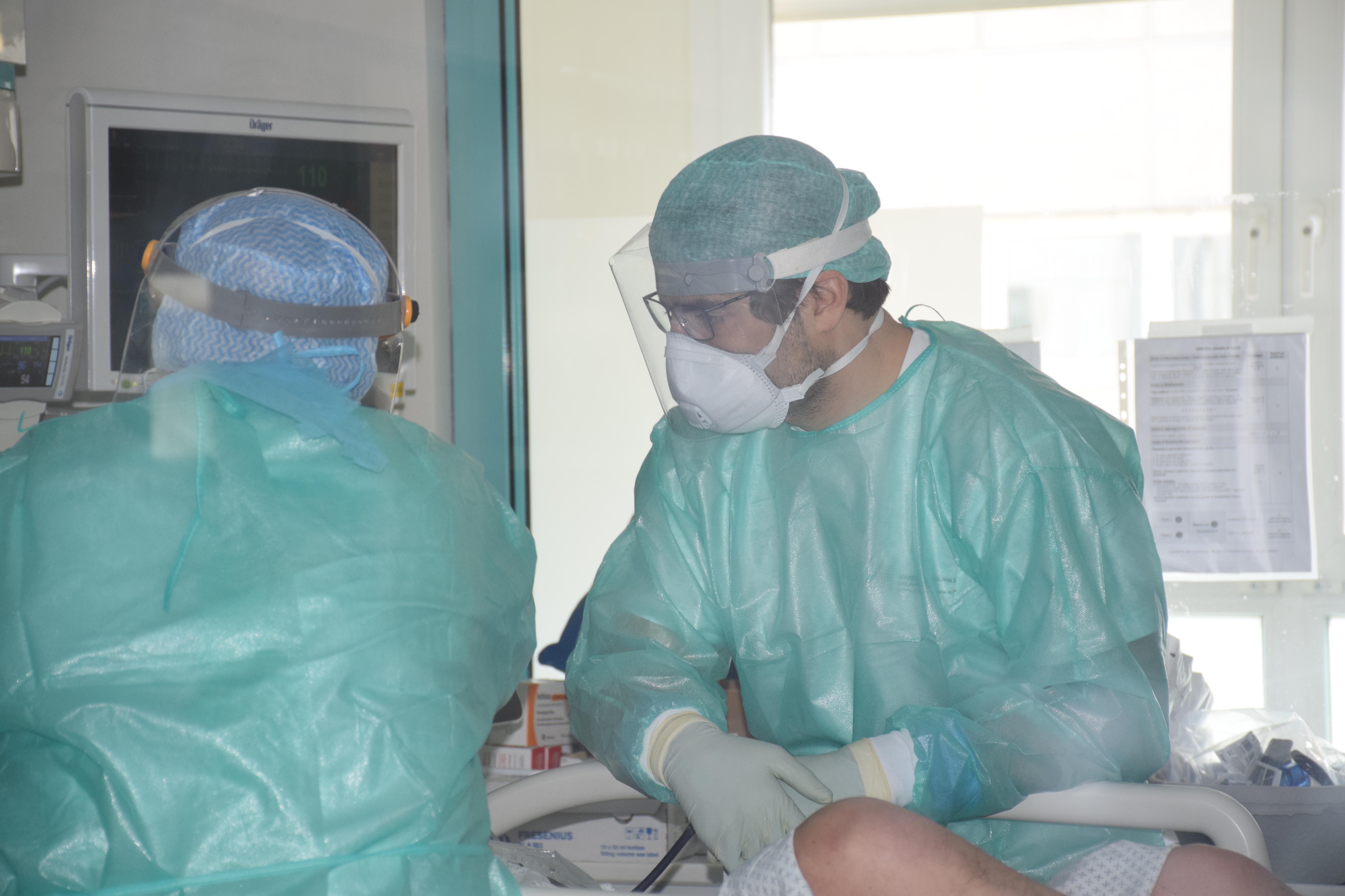 Si aggiungono due vittime e nove ricoveri per covid nel Ferrarese