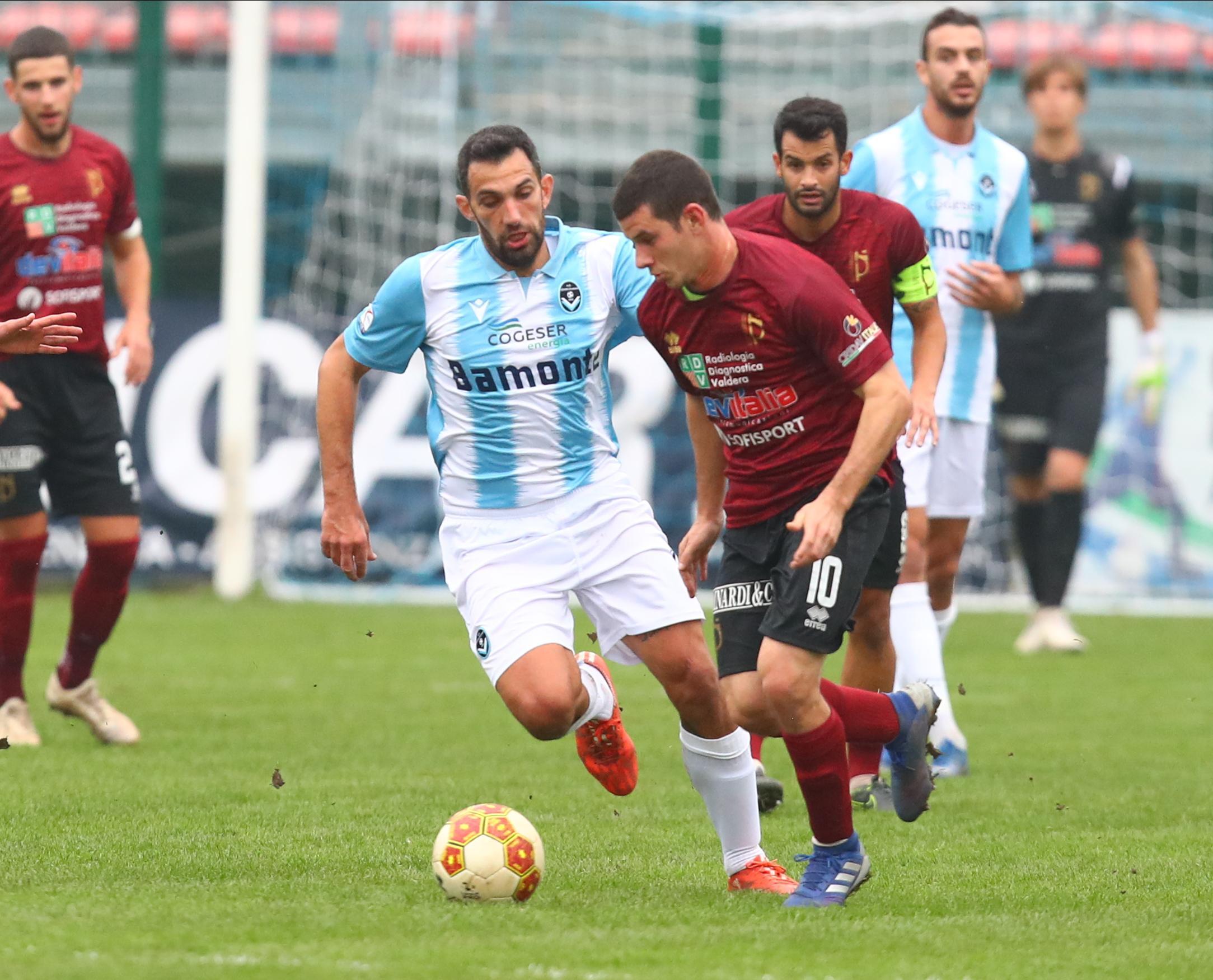 Il Pontedera festeggia il ritorno in campo battendo 3-2 in trasferta la Giana Erminio 