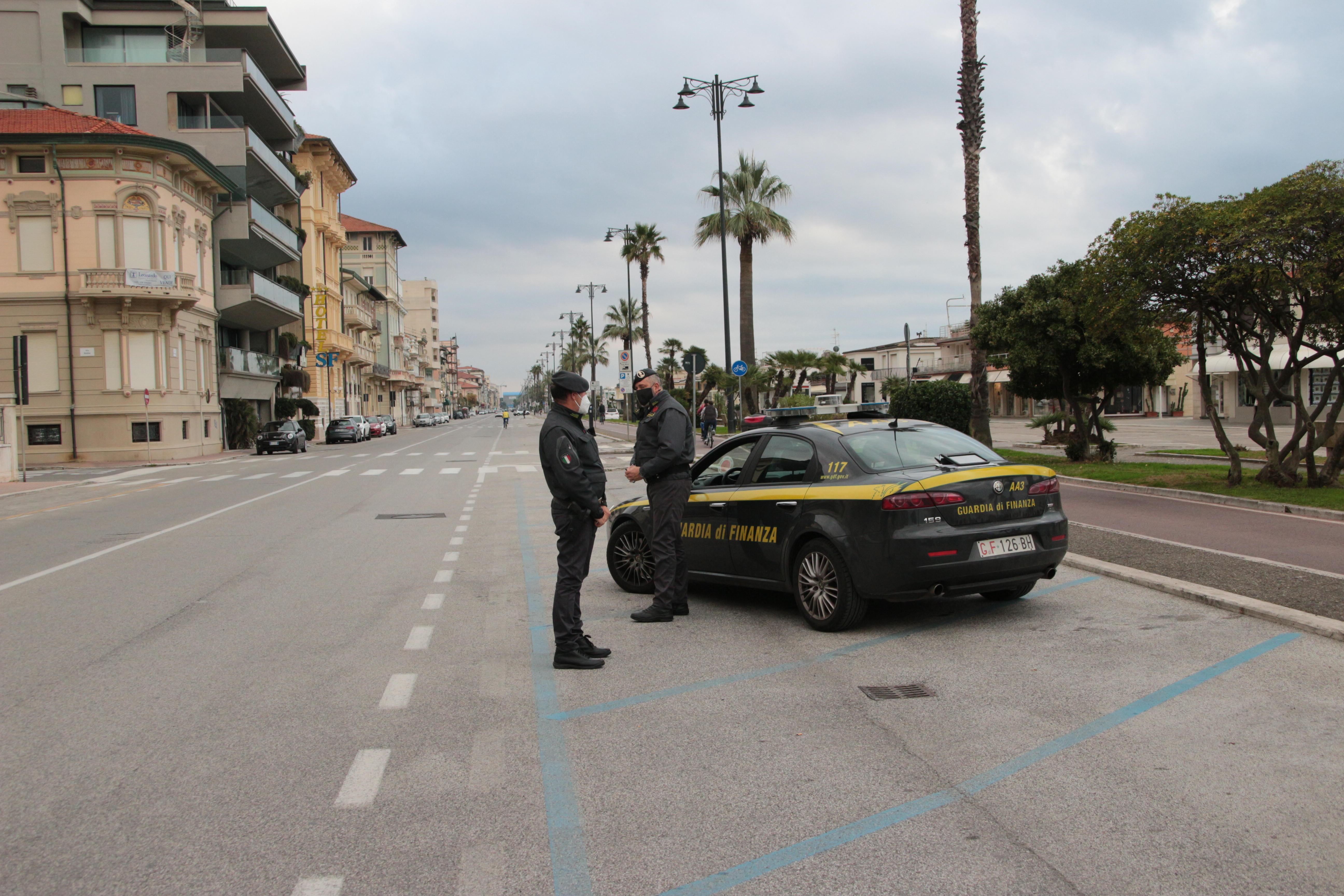 Versilia deserta nella prima domenica in zona rossa