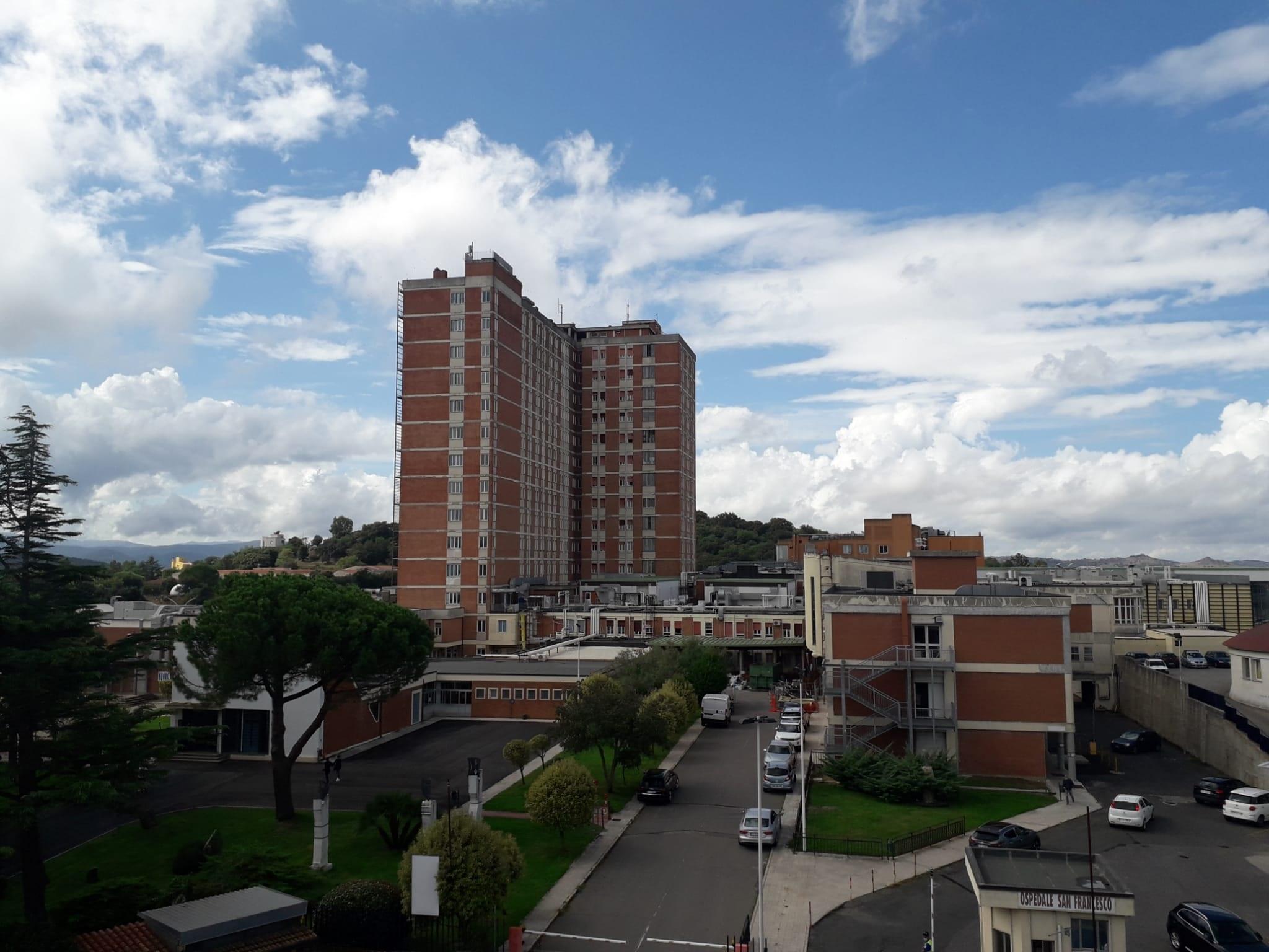 Sulla Nuova in edicola il 16 novembre: il Covid e la rivolta dei pazienti oncologici nuoresi