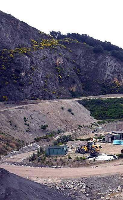 Il comitato anti-discarica: il Comune non tutela l’ambiente 