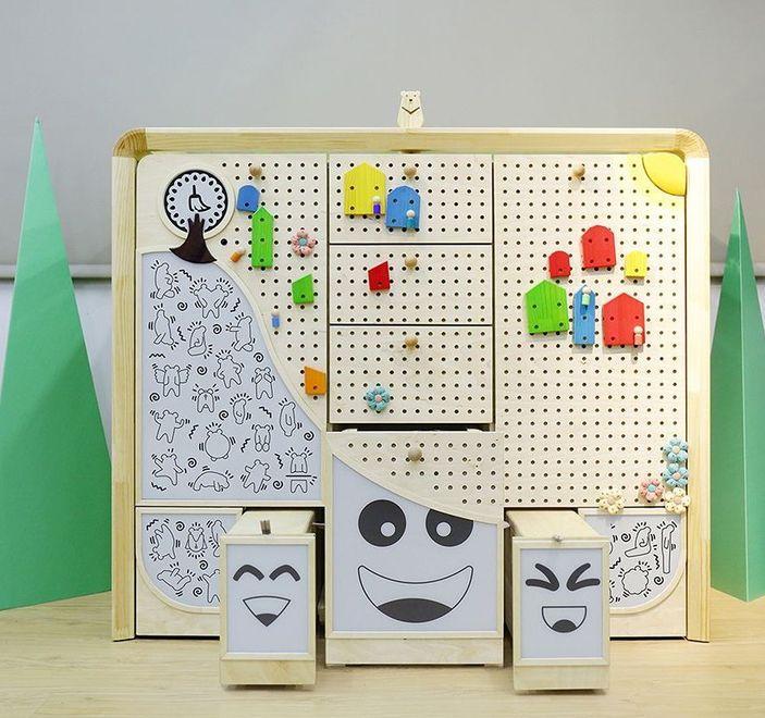 Un armadio-gioco per bambini la prima creazione premiata 