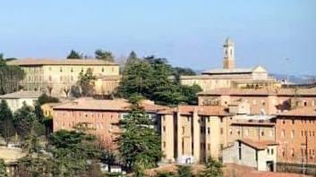 «Il nostro ospedale è no-Covid ora deve essere potenziato»