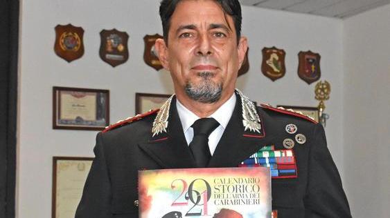 I carabinieri omaggiano Dante