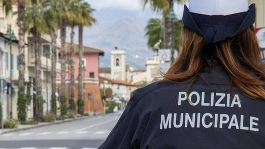 Tutte le forze di polizia sulla strada