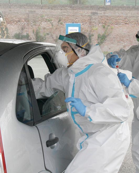 Chiusi in quarantena 2.400 ferraresi. Con il balzo dei casi la solitudine aumenta 