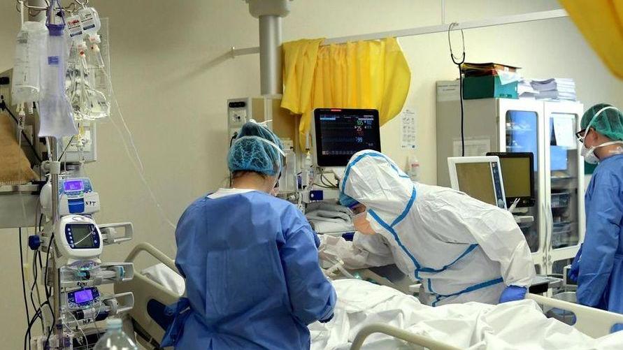 Ospedali: ricoveri al livello di guardia, la Regione pronta a ricorrere al privato