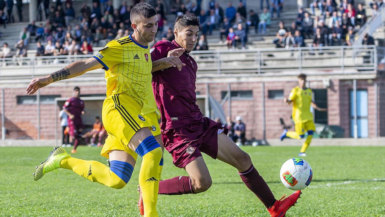 Lorenzo Masetti nel derby col Livorno dello scorso campionato Primavera