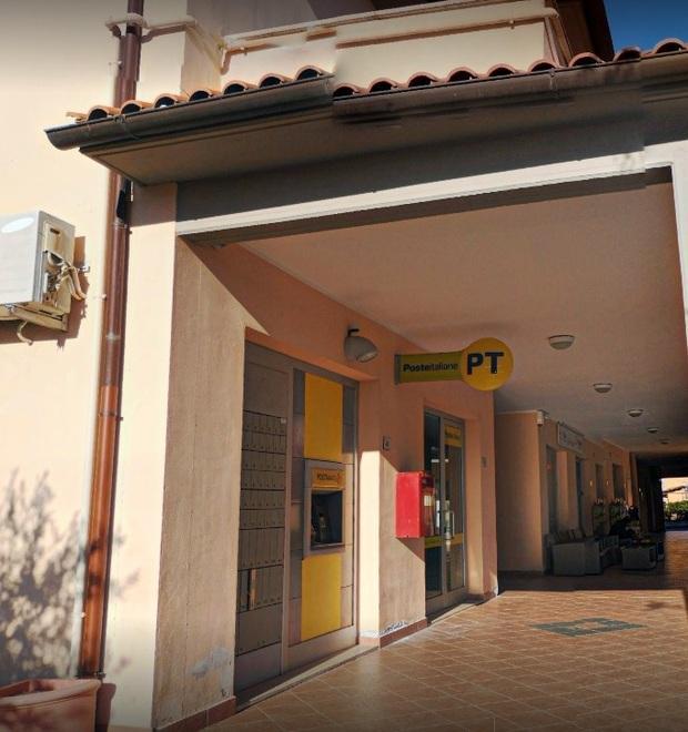 Poste di Braccagni, 450 firme per prolungare l’orario