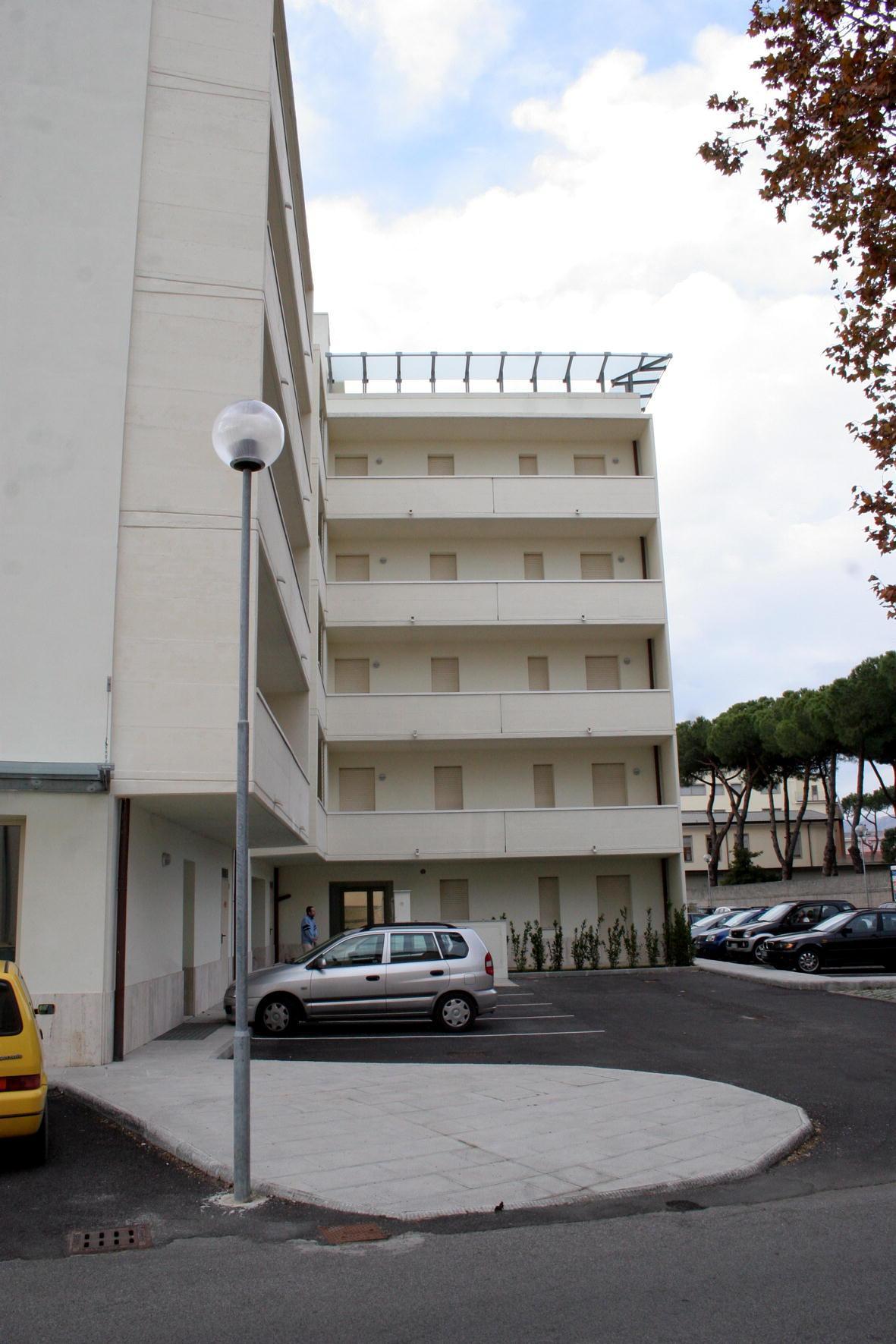 Case popolari a Viareggio (foto d’archivio)