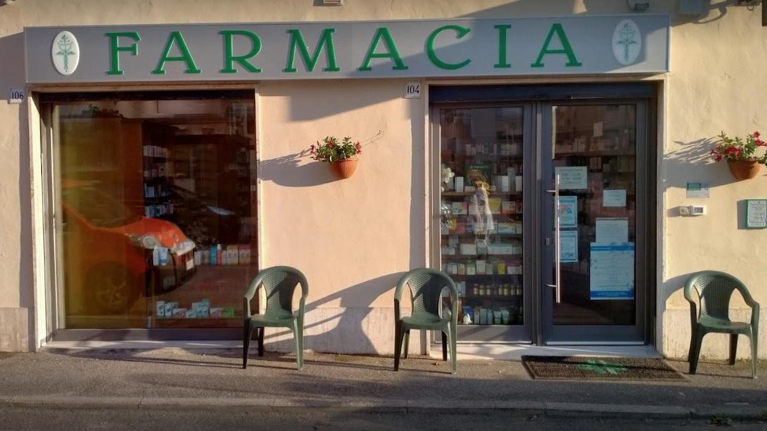 La farmacia Orto dei Semplici, in via Campania