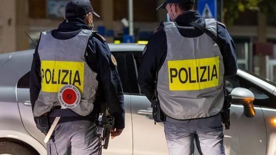 Nell’auto con la pistola Due ricettatori nei guai