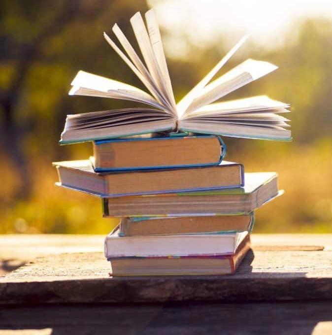 Una valanga di pagine nelle biblioteche delle scuole italiane 