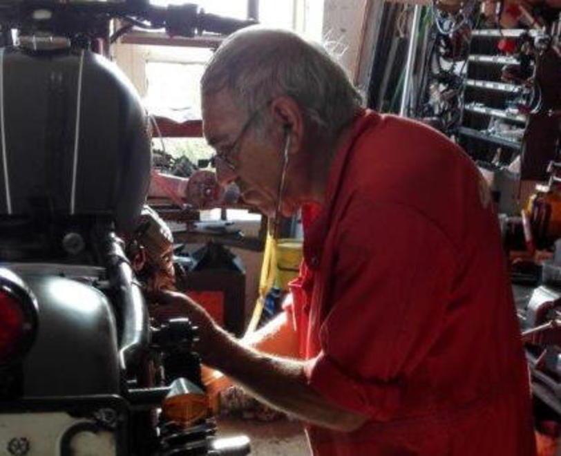 Addio al “Professore”, il mago che ascoltava il cuore dei motori 