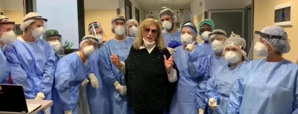 Iva Zanicchi ora è guarita, ma che paura: “State attenti, poi lotteremo per rinascere” 