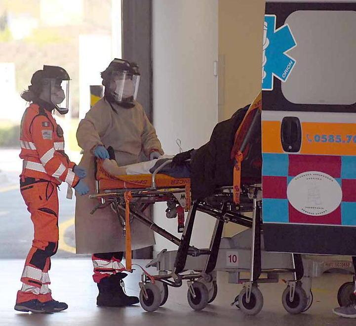 Covid, altre 4 vittime. Muore un 46enne E sono 213 i nuovi positivi in Provincia 
