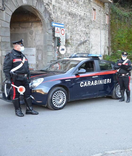 Sei anni per spaccio, donna portata in carcere