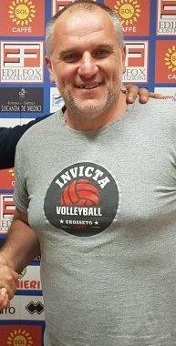 Slittano ancora le gare agonistiche Il campionato invece sarà più corto