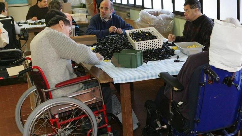 «Disabili, tariffe troppo care» Forza Italia scrive al prefetto