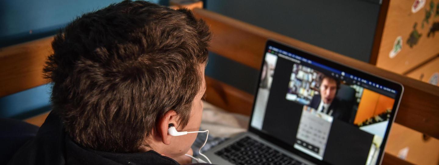 Orientamento universitario, studenti a un bivio dopo il diploma: dai tutor una mano tesa verso il futuro