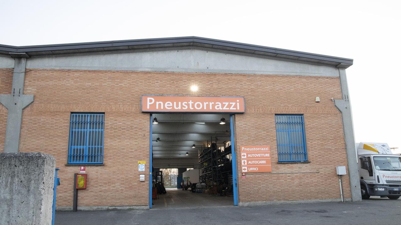 Modena. Pneustorrazzi svaligiata Spariti nella notte centinaia di pneumatici