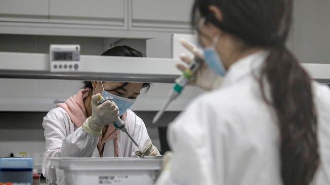 Covid: vaccino cinese somministrato a un milione di persone