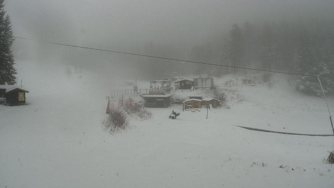 Appennino, ecco la prima neve della stagione