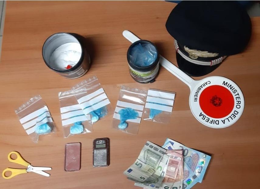 Cocaina in casa: arrestato un giovane a Pirri