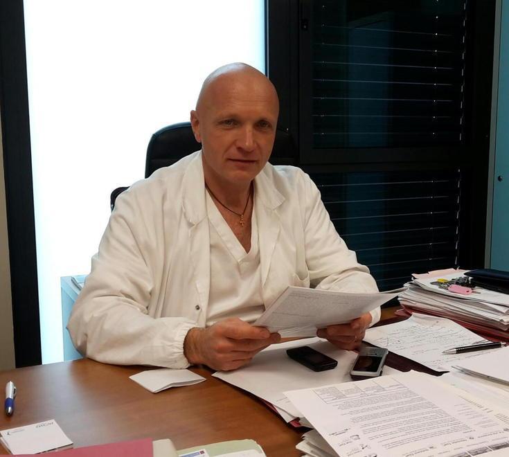 Covid, oltre cento ricoverati al San Luca. Il primario: «Vicini al limite, settimana decisiva» 