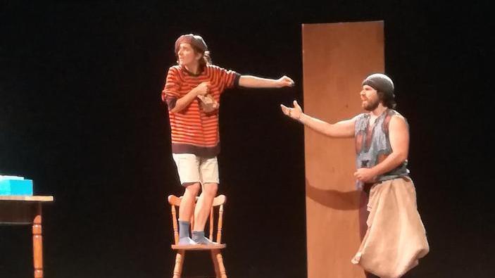 Un tuffo nelle fiabe di Rodari con “Fantastica” al Teatro Nuovo
