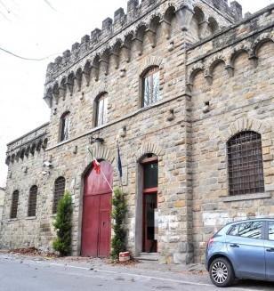 Carcere sovraffollato «Il sindaco dovrebbe chiuderlo subito»