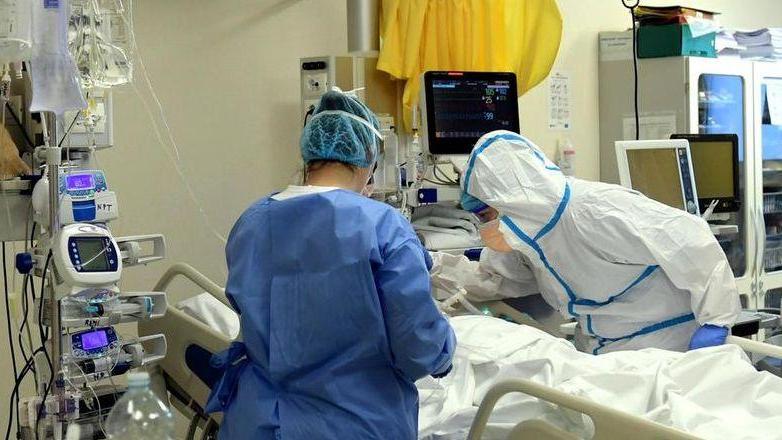 Il Covid fa un’altra vittima: è un floricoltore di Pescia