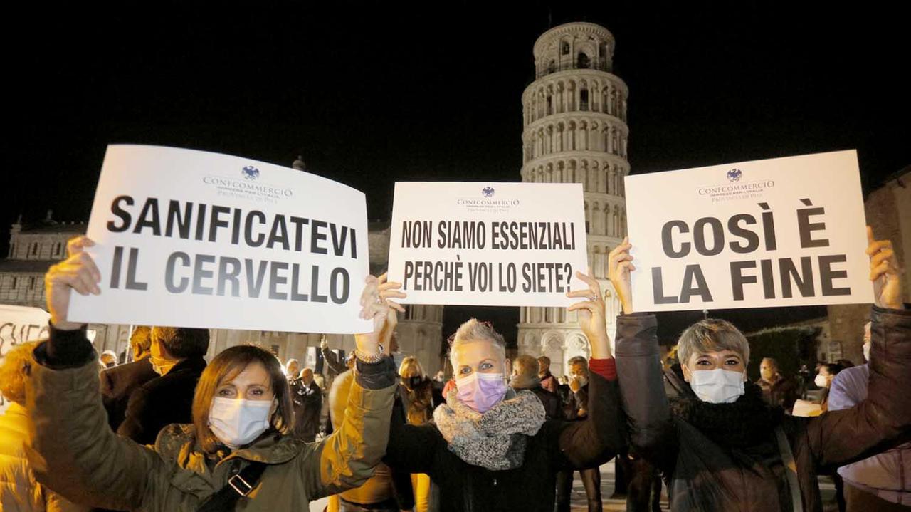 «Non pagheremo le tasse»: 50mila commercianti toscani sul piede di guerra