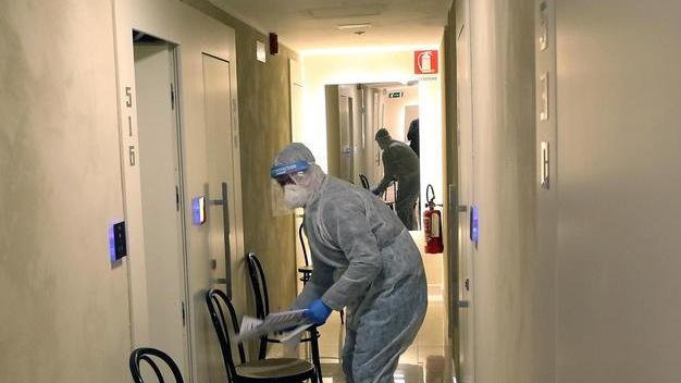 L’isola ha il suo albergo per pazienti Covid: a Lacona trenta camere a disposizione