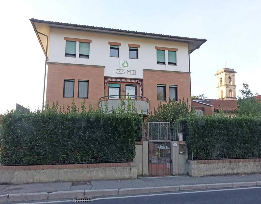 Diciotto positivi nella Casa famiglia, la direttrice: «Quando tutto sarà finito, venite qui a portare sorrisi e qualche biscotto» 