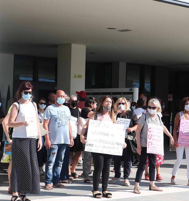 La Uil: lavoratori in prima linea ma invisibili